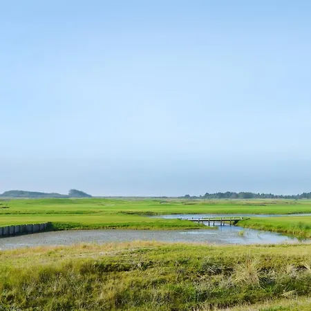 Apartment Nayana - 2-3km From The Sea By Interhome