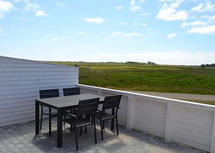 Nayana - 2-3km From The Sea By Interhome *